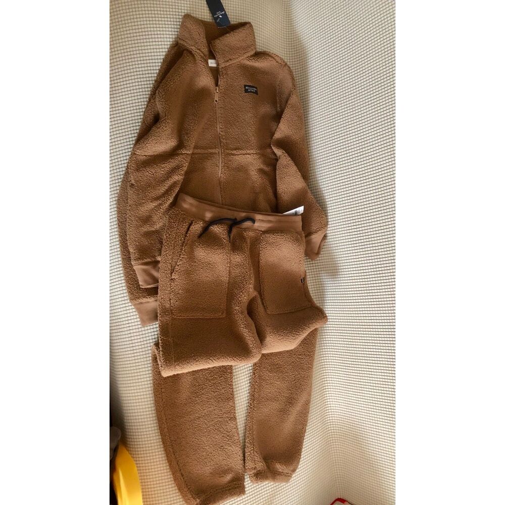 Abercrombie Kids 2-Piece Sherpa Fleece Tracksuit Set Brown Size 13/14 NWT